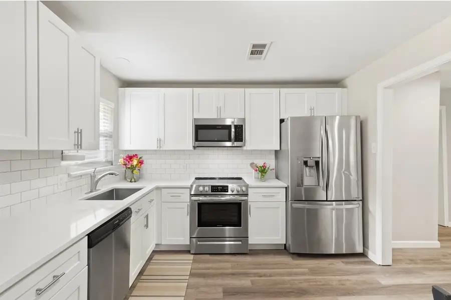 1503 Dale Drive, Arlington, TX 76010 - Image #2