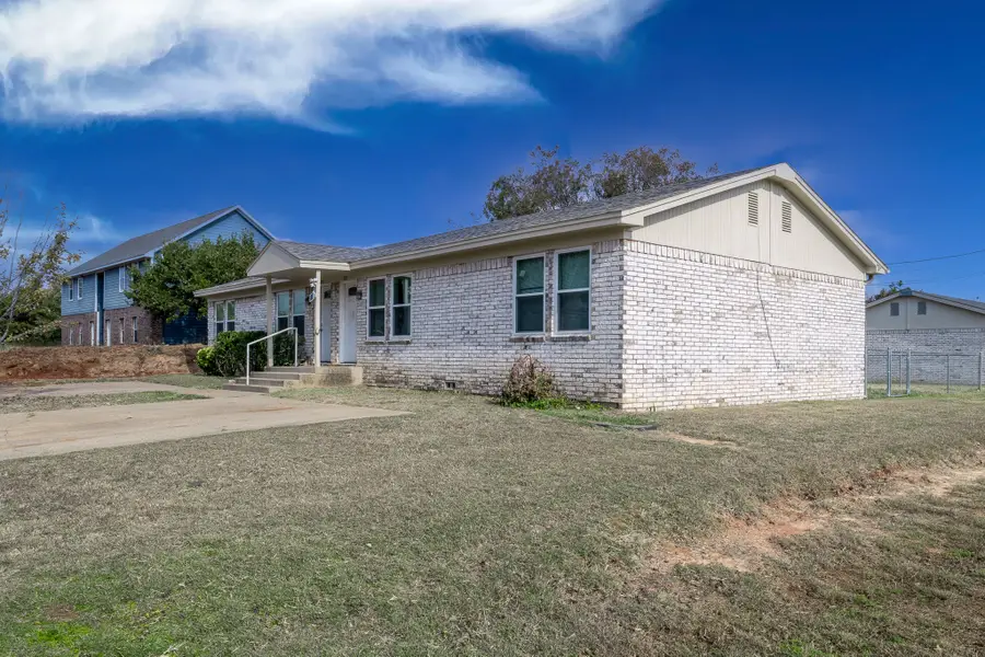 309-311 Lilac Drive, Granbury, TX 76049 - #3