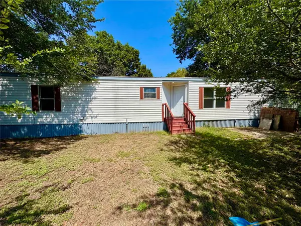 2010 Spring Court #A, Azle, TX 76020