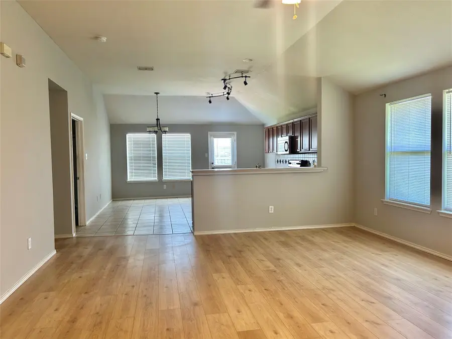 7359 Gallo, Grand Prairie, TX 75054 - Image #3