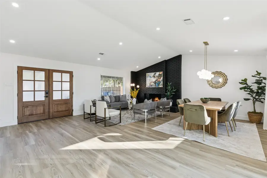 12303 Cedar Bend Drive, Dallas, TX 75244 - Image #2