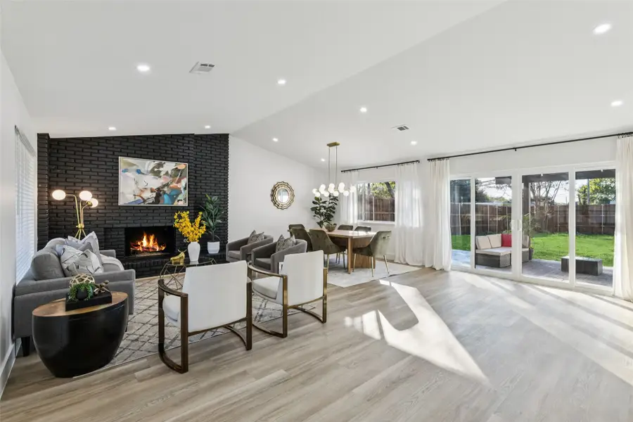 12303 Cedar Bend Drive, Dallas, TX 75244 - Image #3