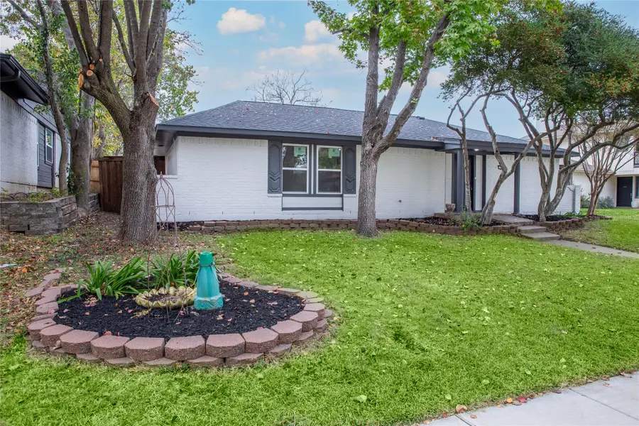725 Middle Glen Drive, Garland, TX 75043 - Image #2
