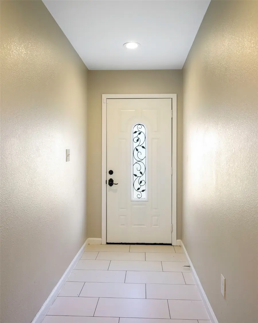 1240 Carla Street, Denison, TX 75020 - Image #2