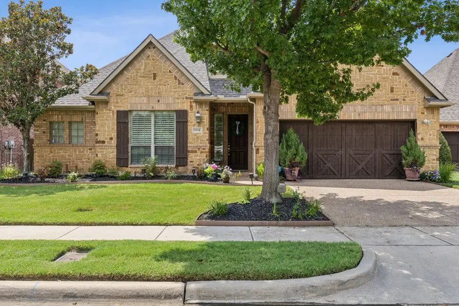 5918 Crescent Lane, Colleyville, TX 76034 - Image #2