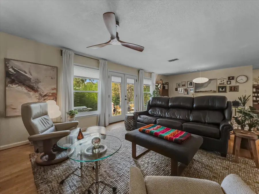 1409 Brookhollow Drive, Irving, TX 75061 - Image #3