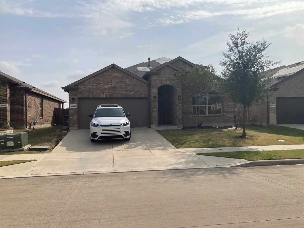 16004 Farringdon Street, Justin, TX 76247 - Image #1