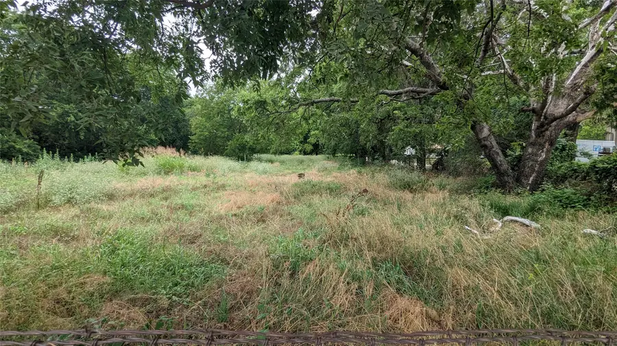 1214 Witherspoon, Gainesville, TX 76240 - Image #3