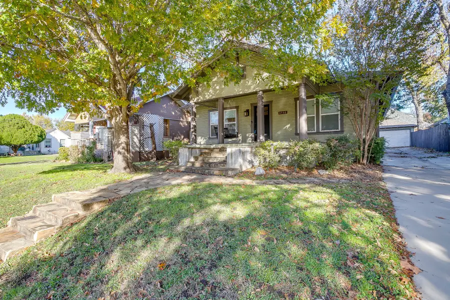 4732 Birchman Avenue, Fort Worth, TX 76107 - Image #2