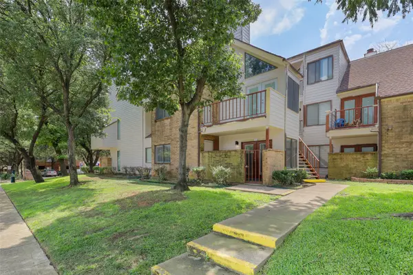 2312 Balsam Drive #A105, Arlington, TX 76006