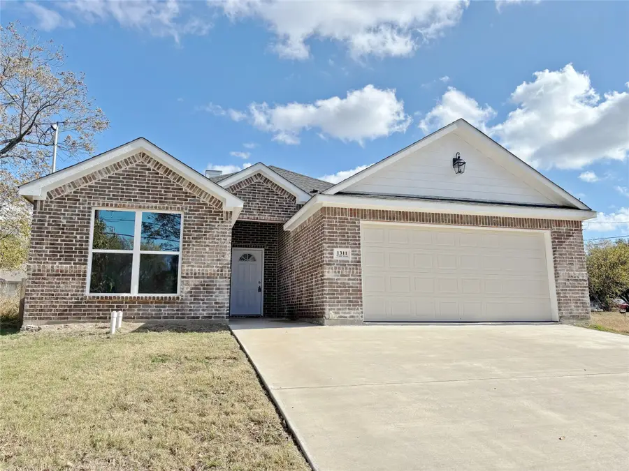 1311 Wright Street, Greenville, TX 75401 - Image #2