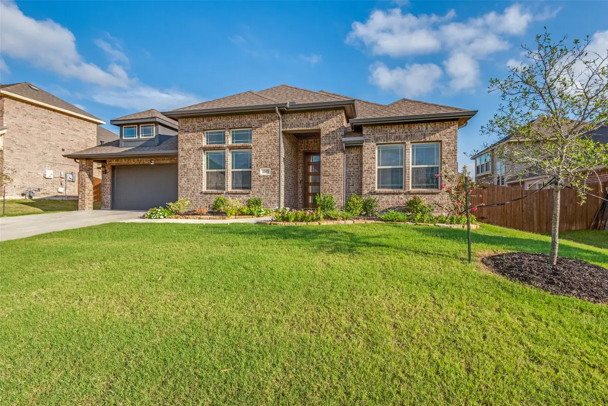 1003 Creekhaven Lane, Mansfield, TX 76063 - Image #1