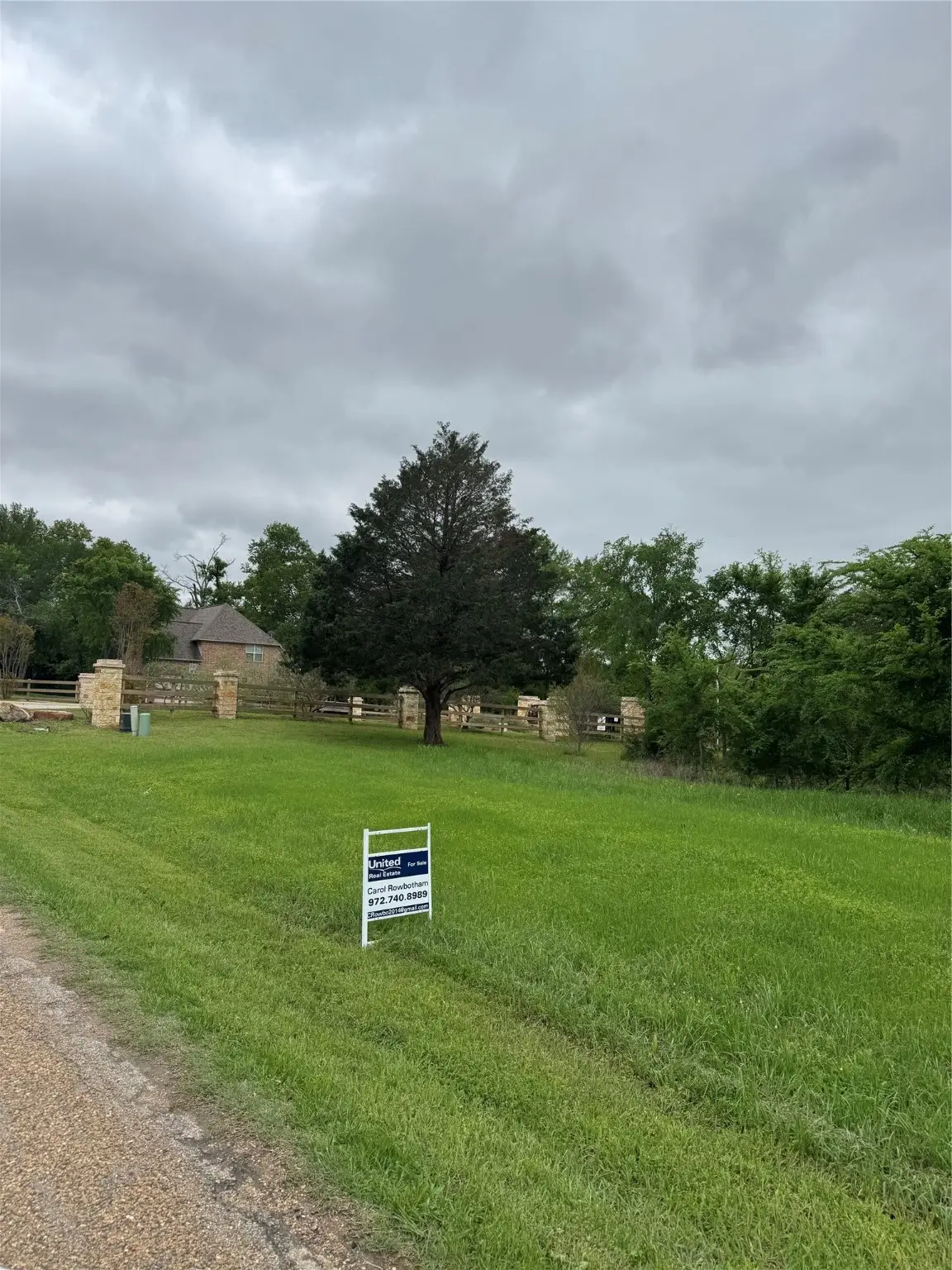 212 Splitrail Drive, Cedar Creek Lake, TX 75143 - Image #1