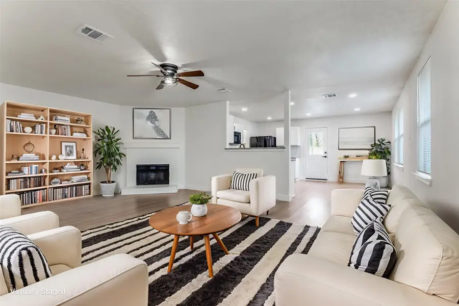 5808 Glenshee Drive, Fort Worth, TX 76135 - Image #3