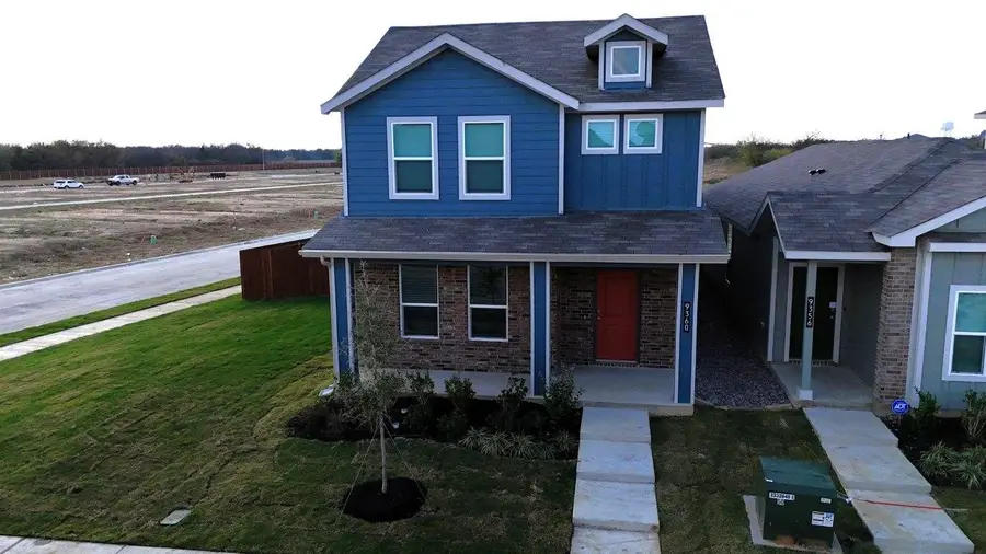 9360 Pear Butte Drive, Fort Worth, TX 76140 - Image #3