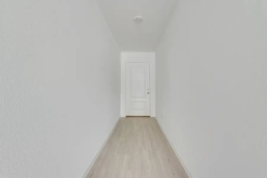 640 Criner Street, Grandview, TX 76050 - Image #2