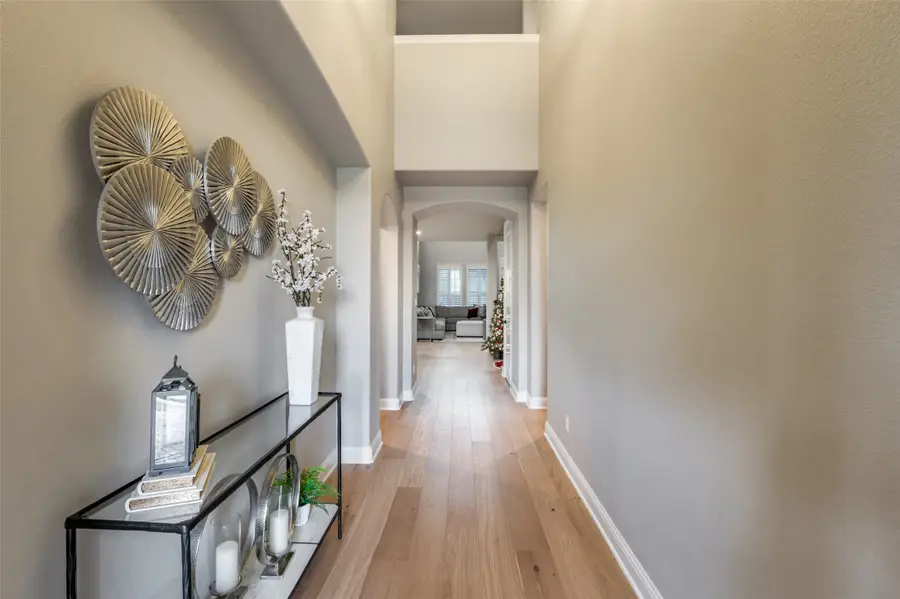 2525 Sandy Creek Lane, The Colony, TX 75056 - Image #2