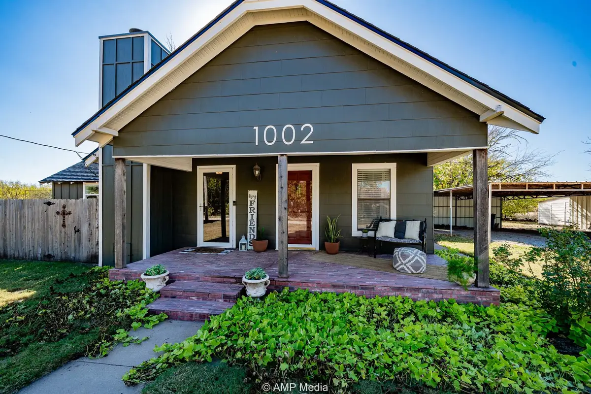 1002 Maple Street, Stamford, TX 79553 - Image #1