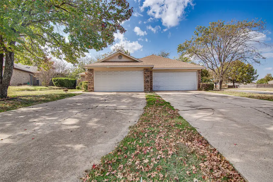 7650 Colorado Creek Court, Fort Worth, TX 76133 - Image #2