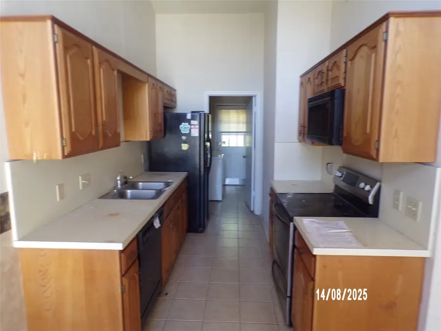 2204 W Park, Plano, TX 75075 - Image #2