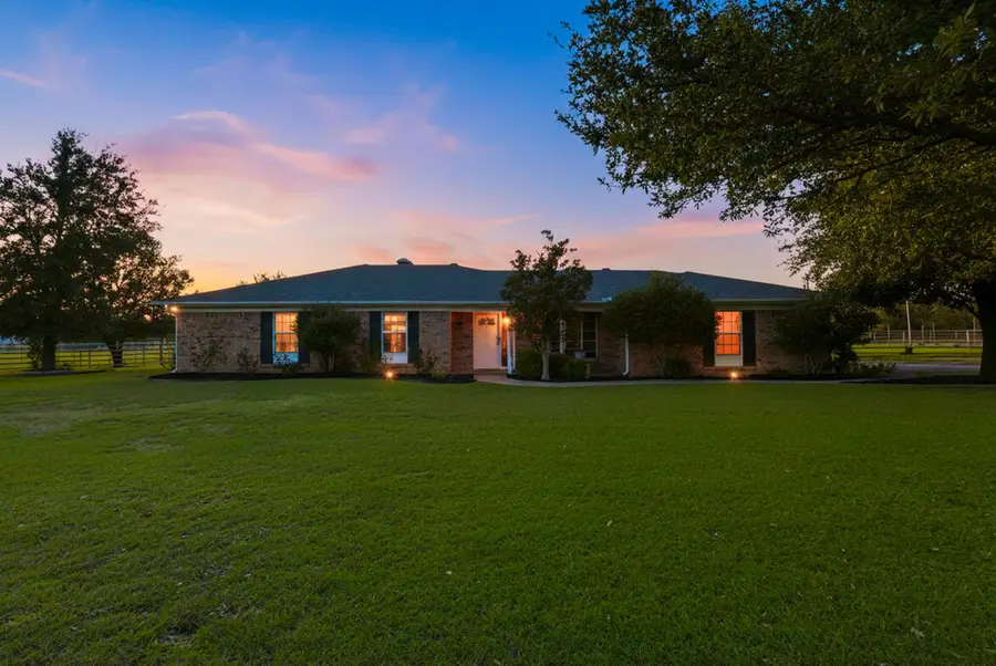 313 Buena Vista Drive, Willow Park, TX 76087 - Image #3