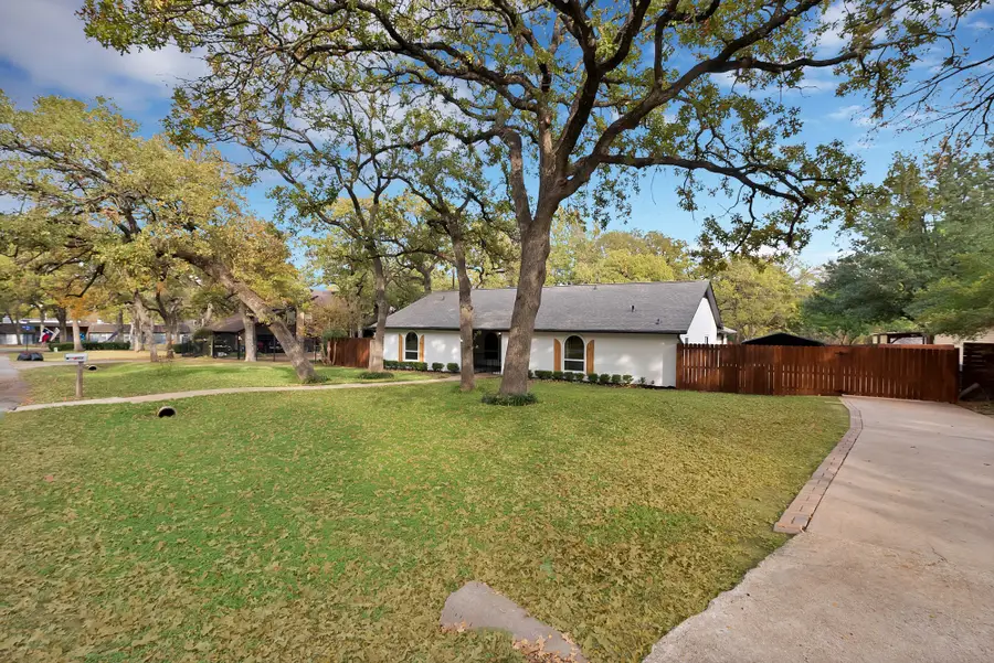 3705 Bridle Path Lane, Arlington, TX 76016 - Image #3