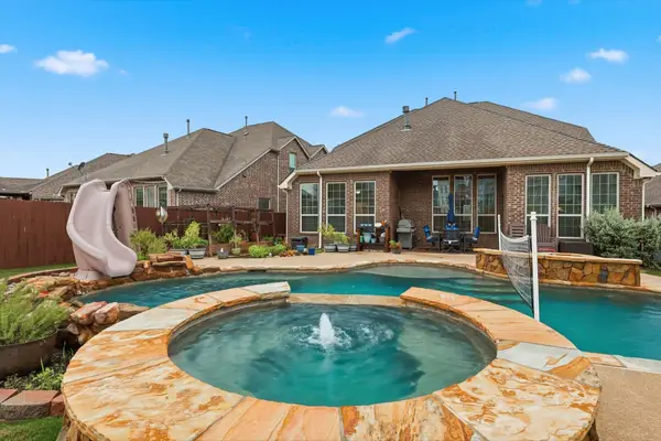 412 Dominion Street, Euless, TX 76039