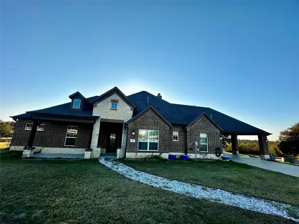 107 Rock Salt Court, Springtown, TX 76082