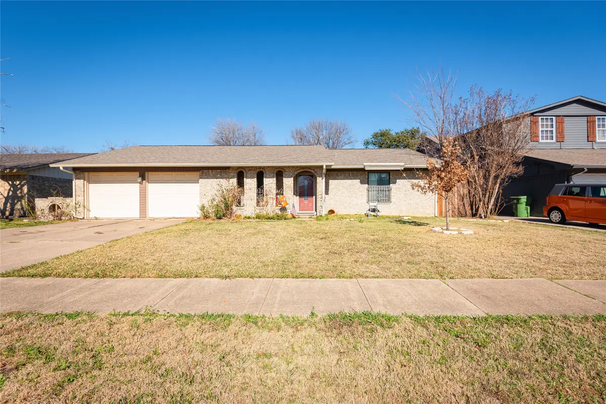 2005 Inverness Drive, Carrollton, TX 75007 - Image #1