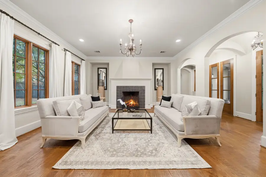 8129 San Fernando Way, Dallas, TX 75218 - Image #3