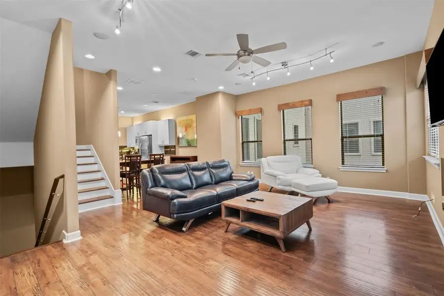 1717 Annex Avenue #602, Dallas, TX 75204 - Image #2