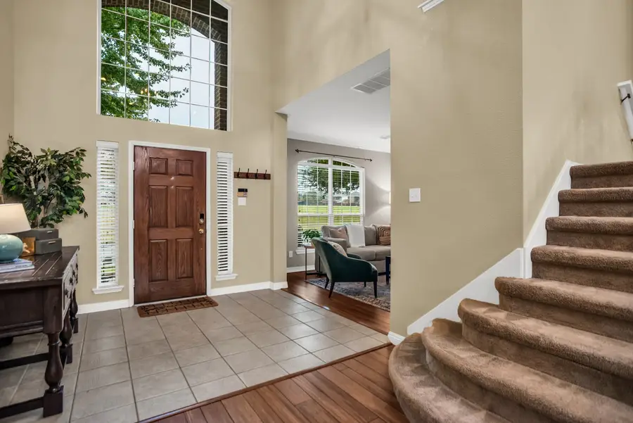 2909 Oakland Hills Drive, Plano, TX 75025 - Image #3