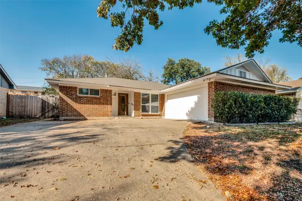 222 Merribrook Trail, Duncanville, TX 75116