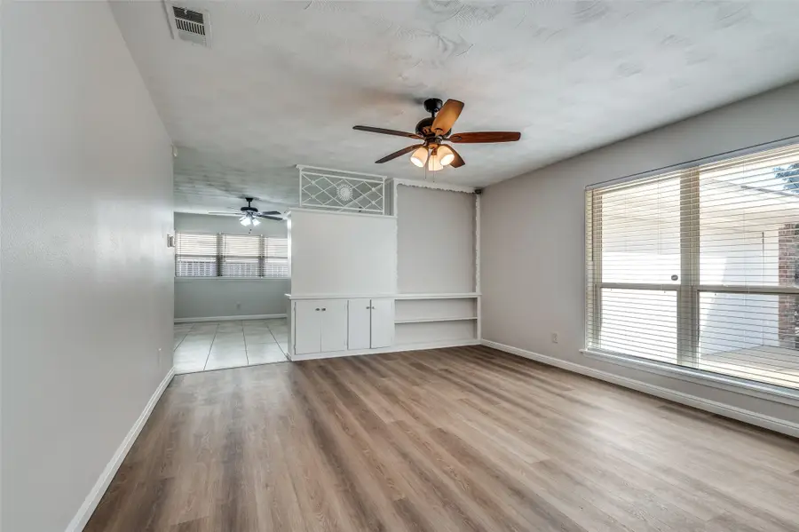 222 Merribrook Trail, Duncanville, TX 75116 - Image #3