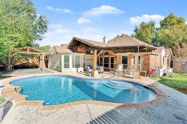 1801 Fairfax Drive, Mansfield, TX 76063