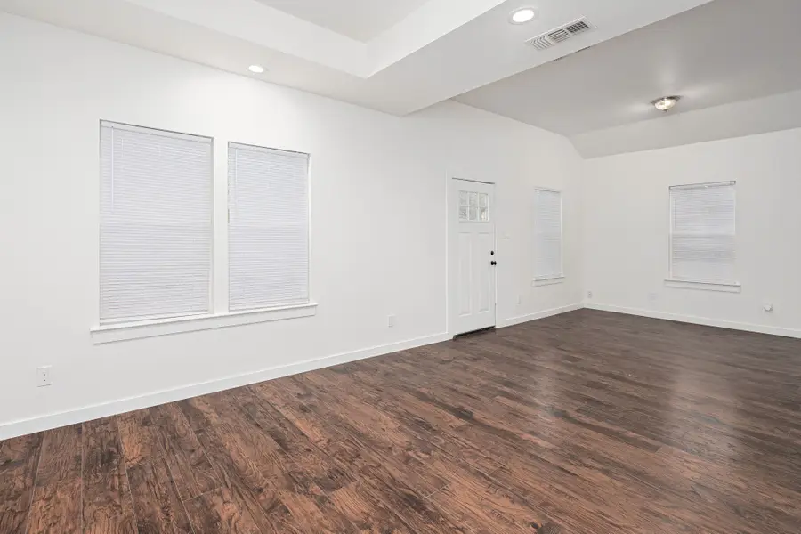 315 N Carr Avenue, Sherman, TX 75090 - Image #3