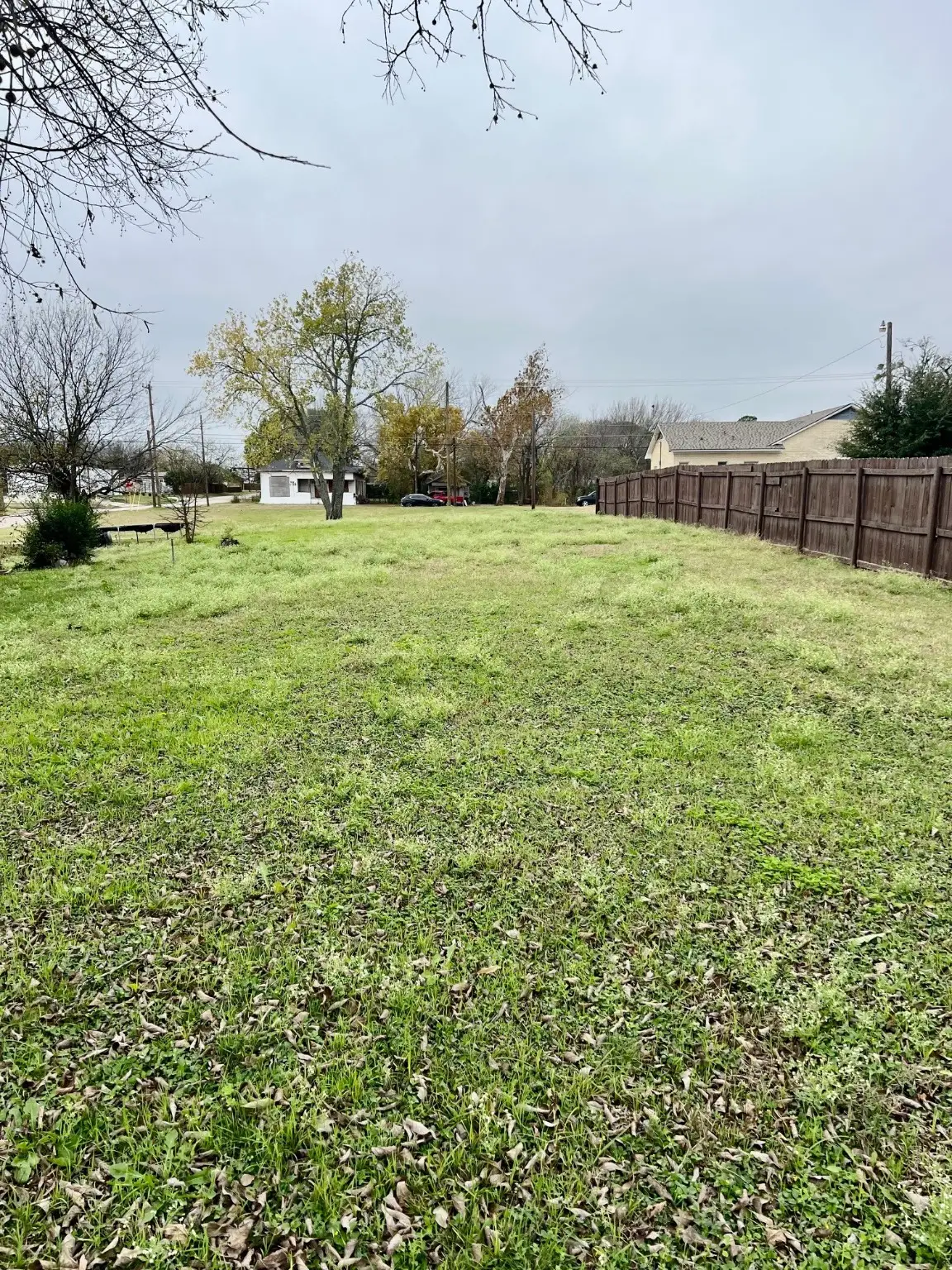 1303 N Shawnee Street, Ennis, TX 75119 - Image #1