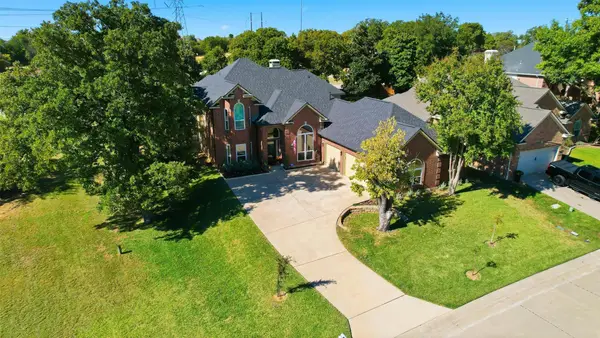 3148 Southwood Drive, Highland Village, TX 75077