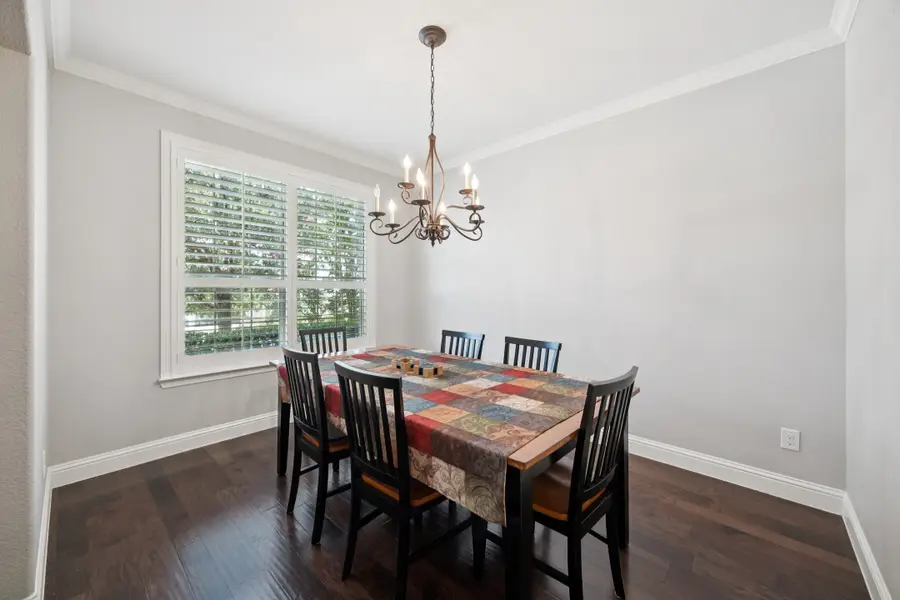 5857 Burgundy Rose Drive, Fort Worth, TX 76123 - Image #2