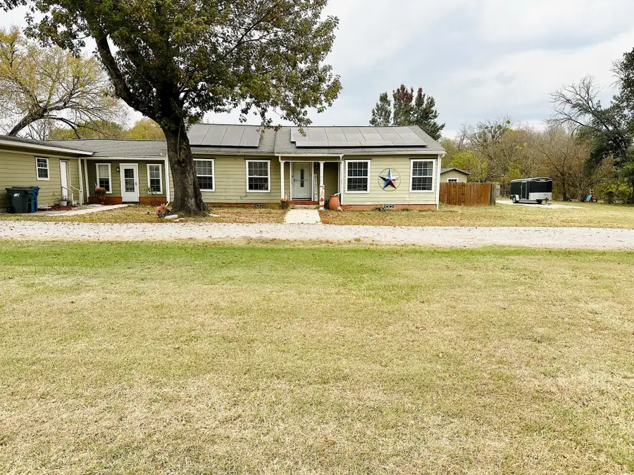 2702 W 2nd Avenue, Corsicana, TX 75110 - Image #3