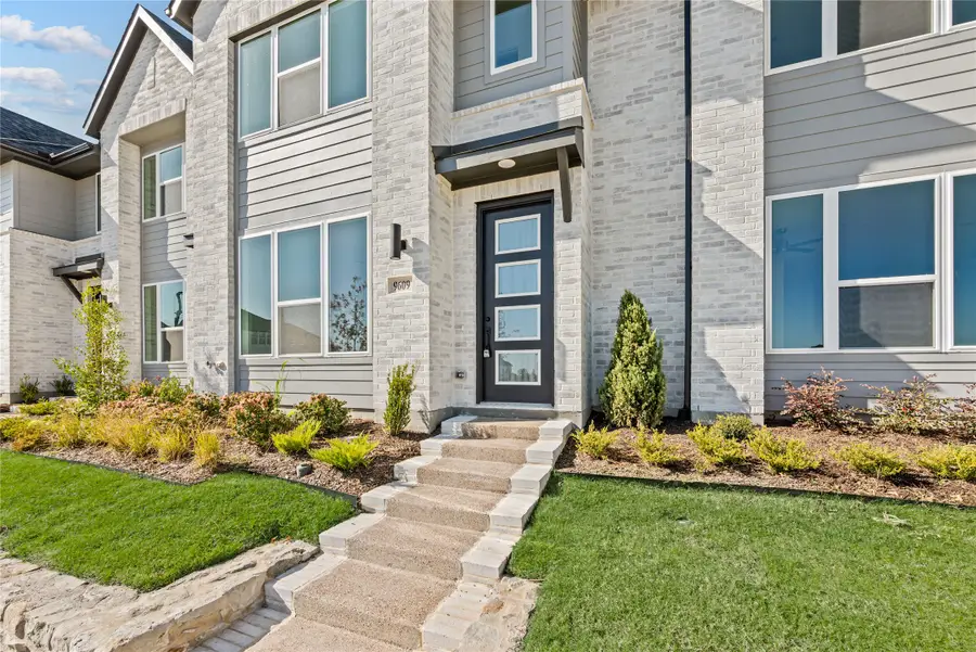 9609 Dahlia Boulevard, Mesquite, TX 75126 - Image #3