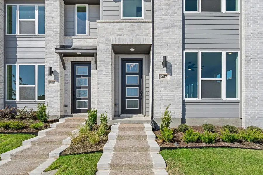 9617 Dahlia Boulevard, Mesquite, TX 75126 - Image #3