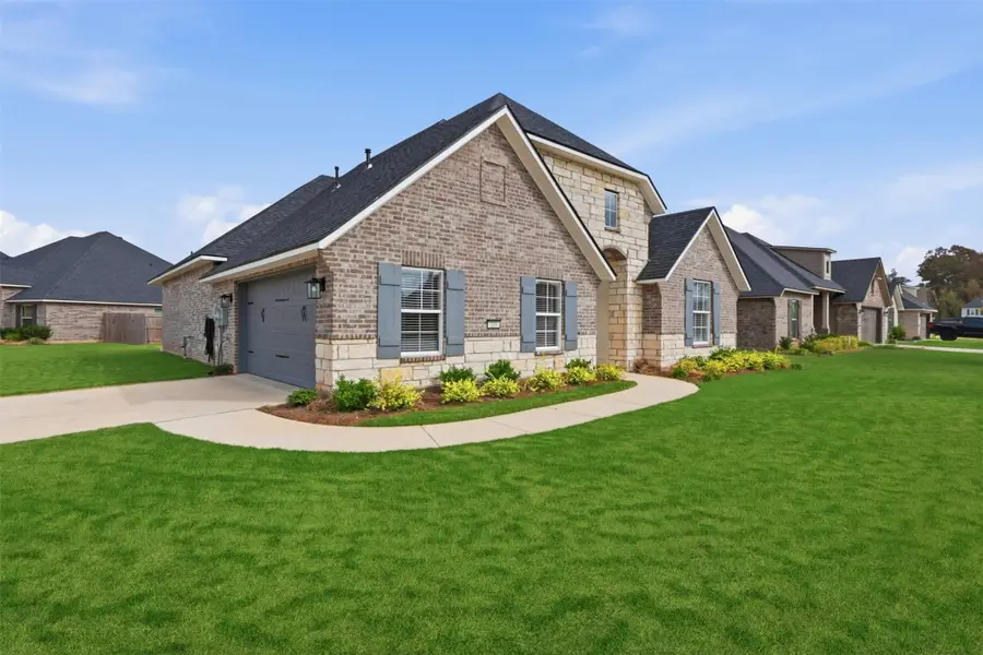 209 Cullom Drive, Bossier City, LA 71112 - Image #2