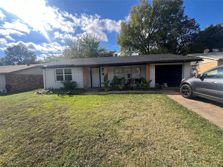 1722 Proctor Drive, Grand Prairie, TX 75051 - Image #3