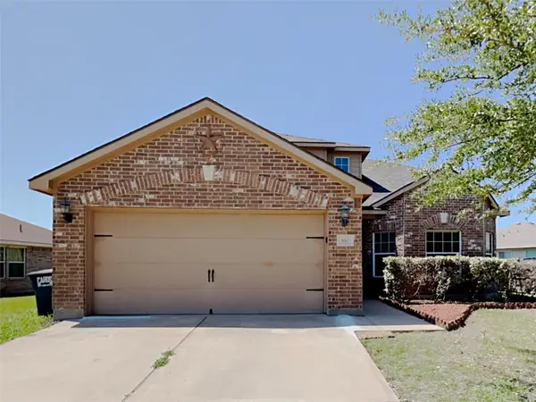 810 Oak Hollow Lane, Anna, TX 75409