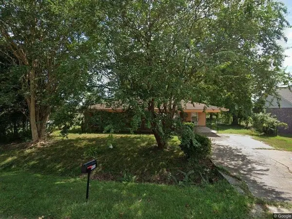 823 Brewton Street, Natchitoches, LA 71457