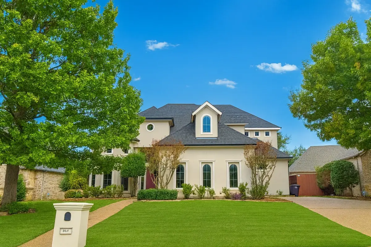 845 Thomas Crossing Drive, Fort Worth, TX 76028 - Image #1