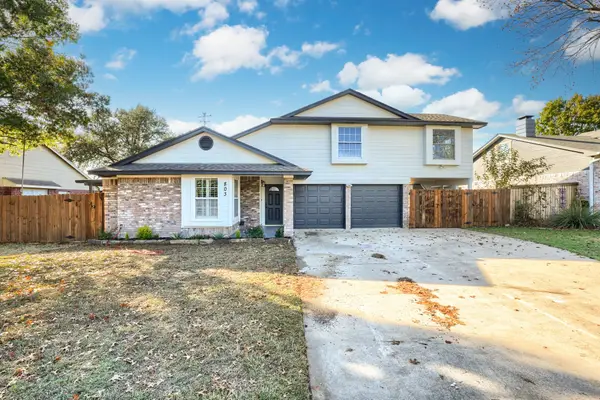 803 Park Place Boulevard, Midlothian, TX 76065