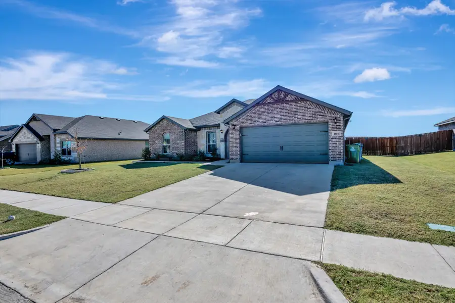 4808 Avion Drive, Sanger, TX 76266 - Image #3