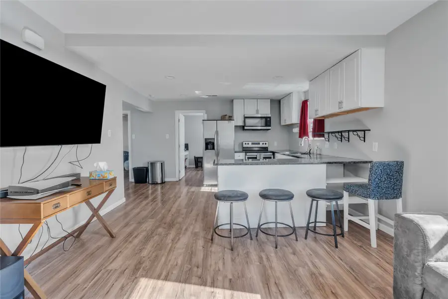 1315 Stewart Street, Fort Worth, TX 76104 - Image #3